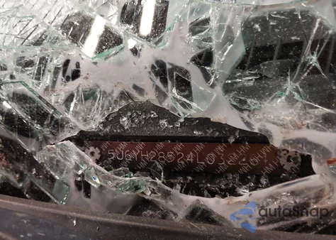 2004 Honda Element Ex z USA, uszkodzony, nr VIN 5J6YH28524L032261